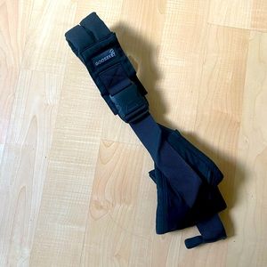 GOOSEKET Toddler Sling / Carrier / Hipseat
